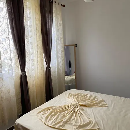 Ferienwohnung * Shengjin